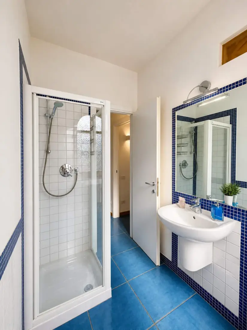 Acquamarina — Bagno completo 1