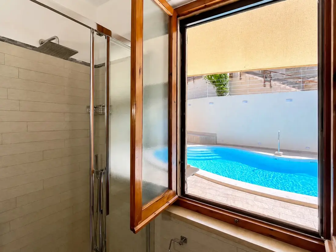 Bouganville — Bagno completo 2