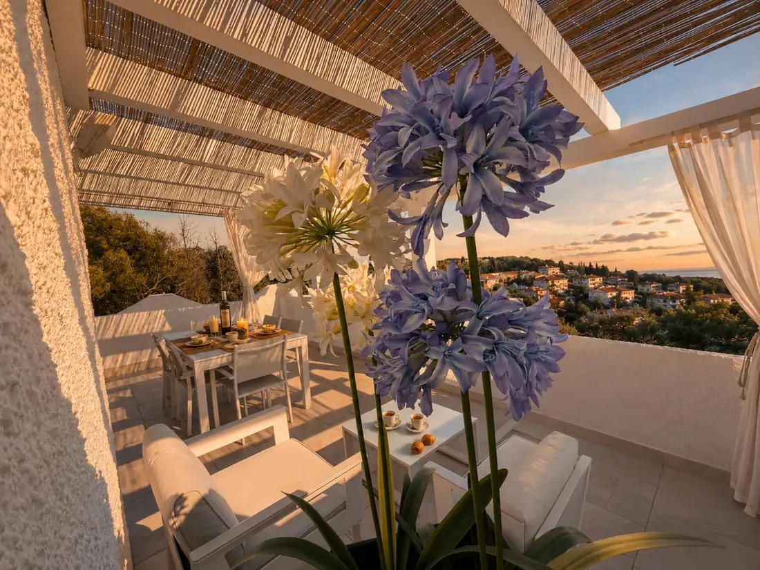 Casa di Marcy — Terrazza panoramica al tramonto