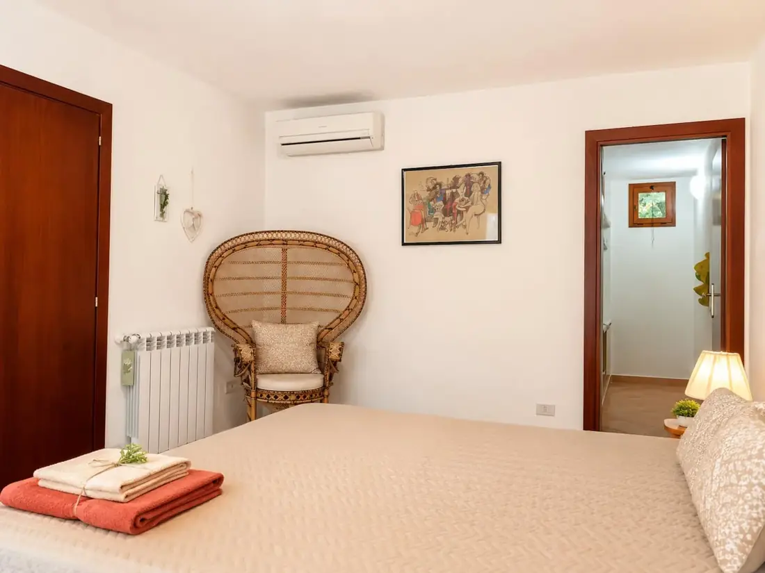 Domus de Maria · Casa Leo — dell'annuncio
