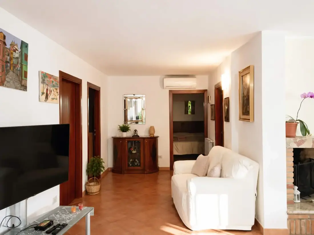 Domus de Maria · Casa Leo — dell'annuncio