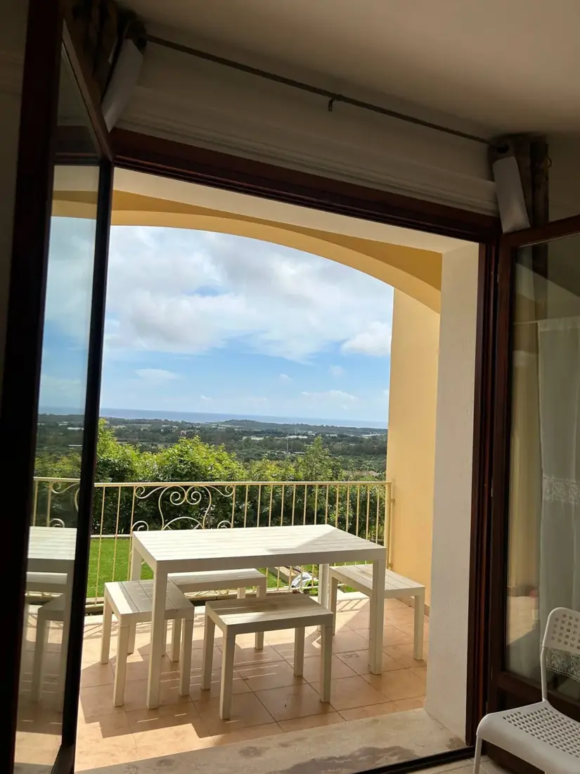 La Ginestra 37 — Balcone