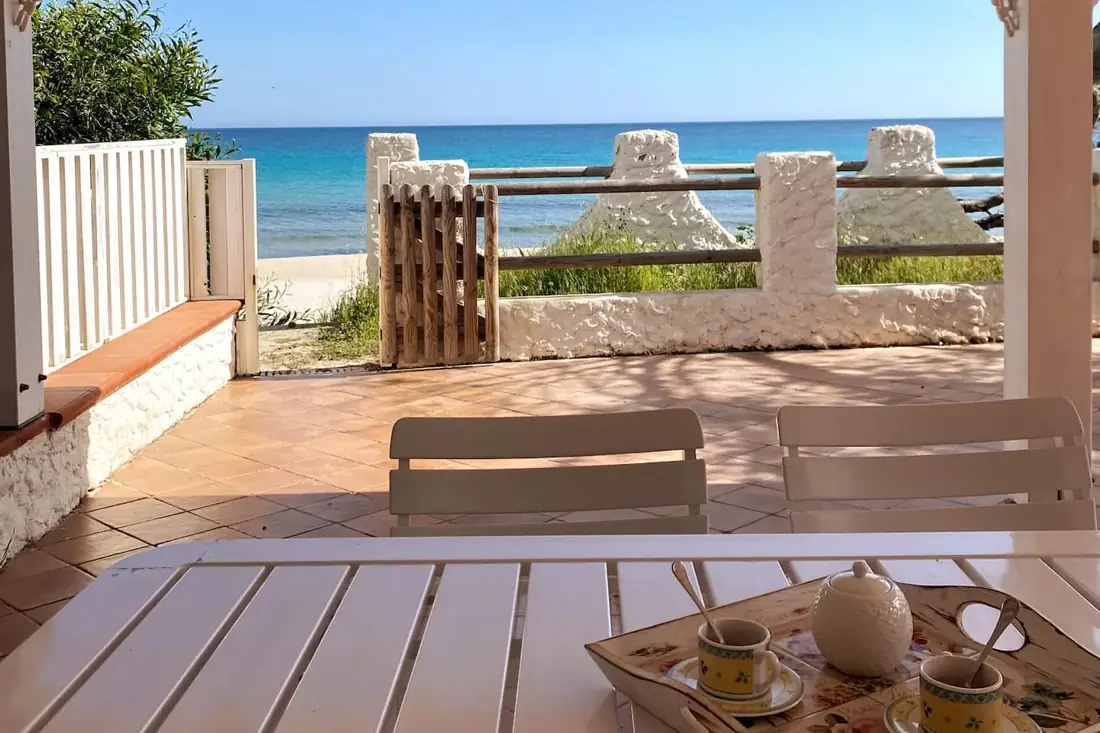 La Perla sul mare — Esterni