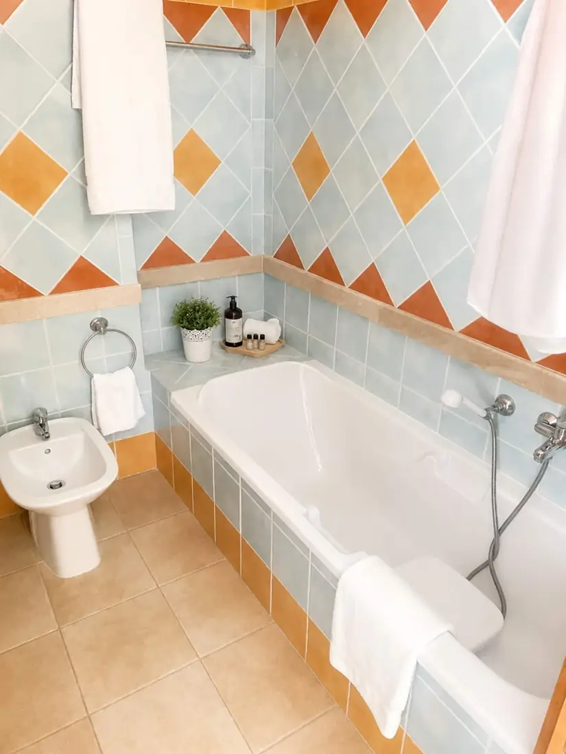 Le Ginestre 8 — Bagno completo