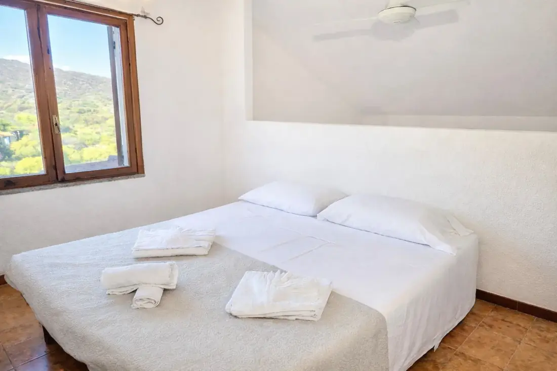 Porto Luna vista mare — Camera da letto 1
