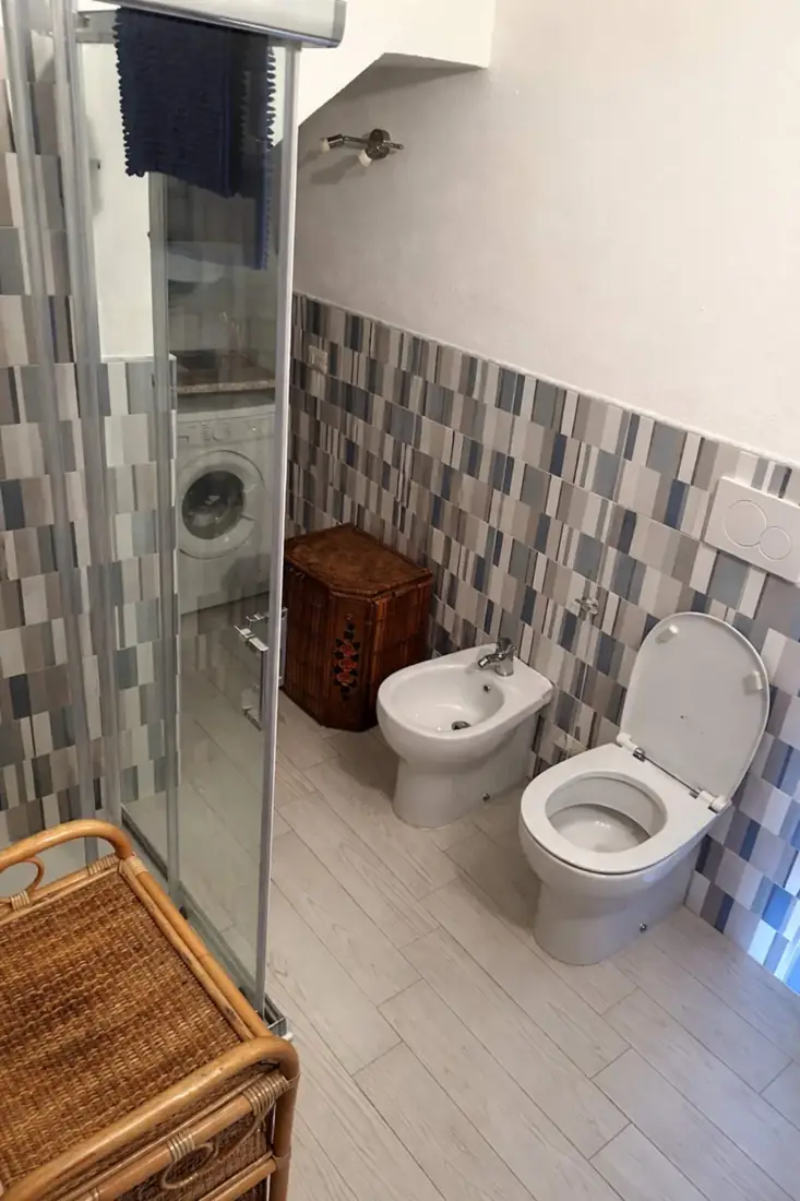 Porto Luna vista mare — Bagno completo