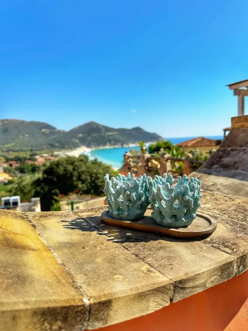 Terrazza Solanas — Esterni