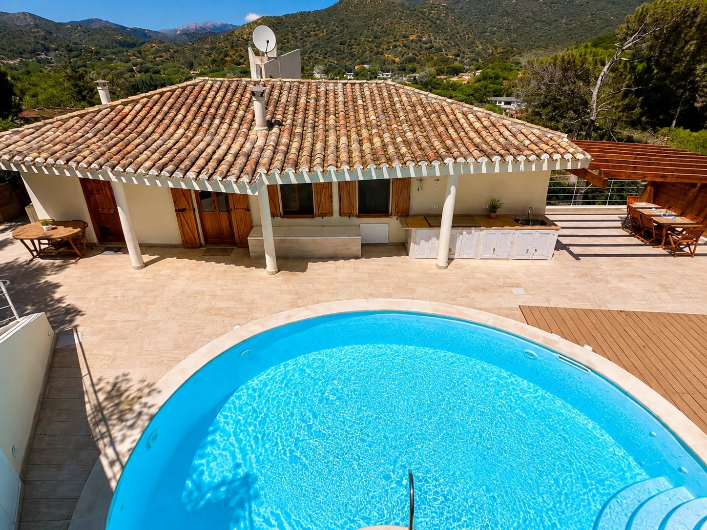 Bouganville · Torre delle Stelle